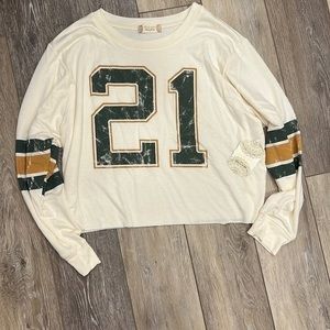 Altar’d State Size Medium l NWT l Croptop